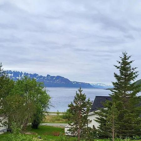 10 Person In Reinfjord-by Traum Hébergement de vacances Spildra